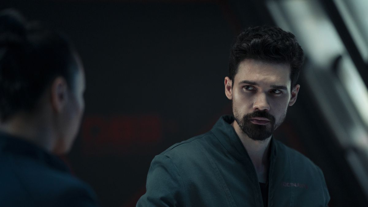 Holden in a still from The Expanse season 6
