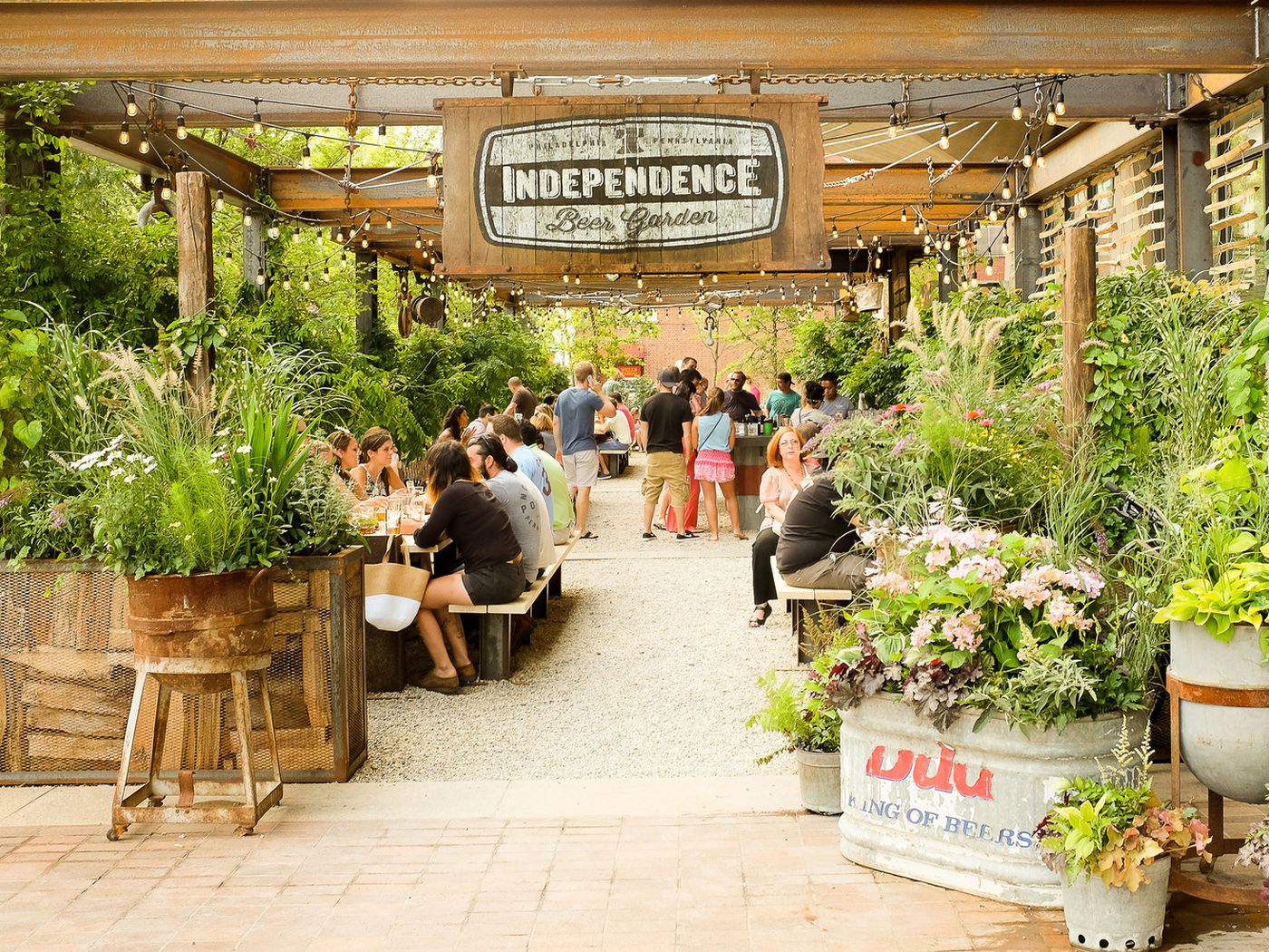Independence Beer Garden Returns For The 2016 Season - Eater Philly
