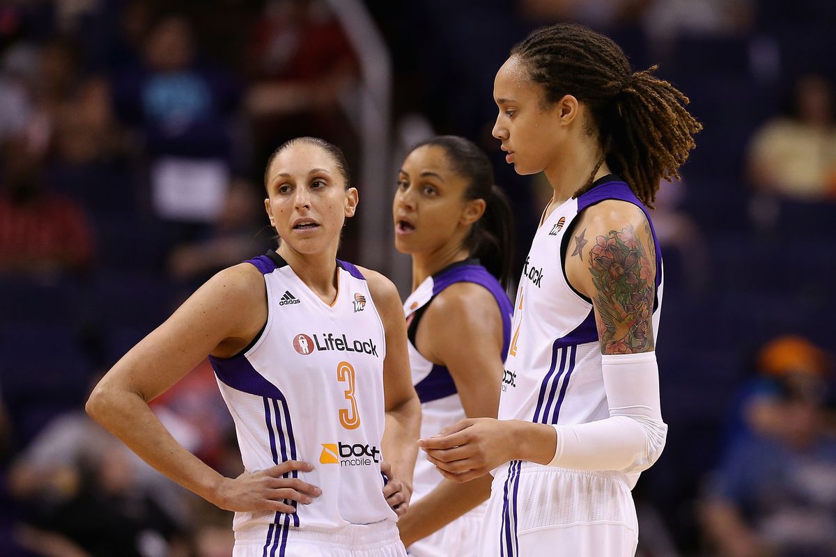 While Diana Taurasi finished with a team-high 20, Brittney Griner and Candice Dupree gave the Phoenix Mercury balance.