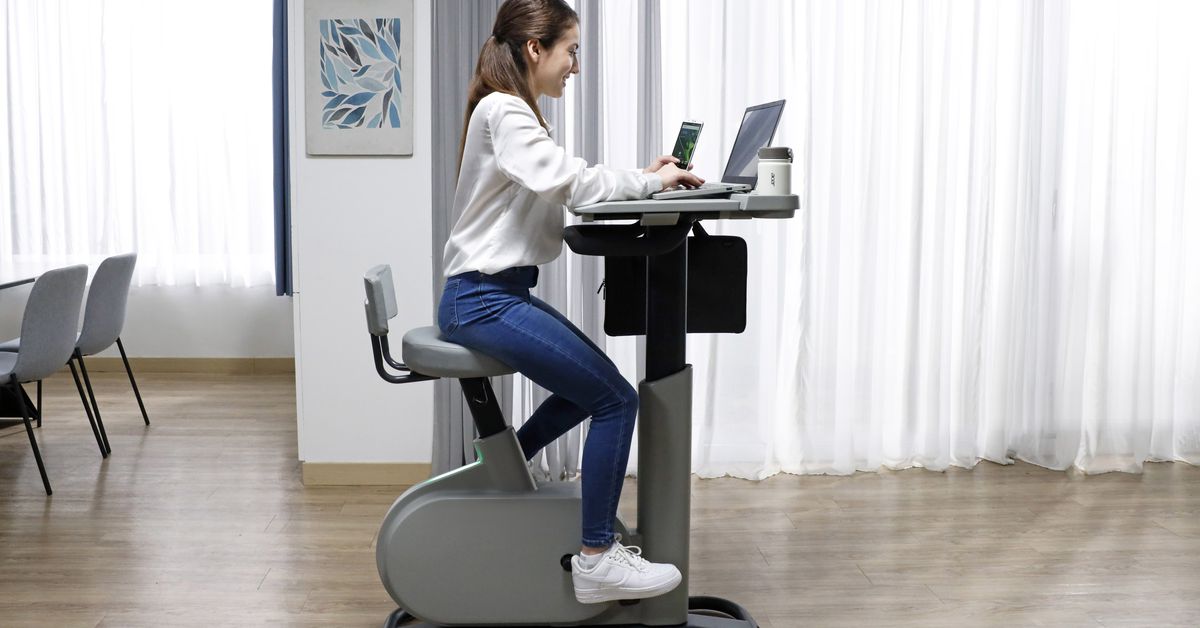 Acer has a brand new bike desk for overachievers