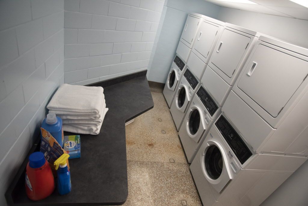 The new laundry facilities at the St. Vincent Center at 721 N. LaSalle Dr. Catholic Charities has built a shower and laundry facility in its St. Vincent Center. | Colin Boyle/Chicago Sun-Times