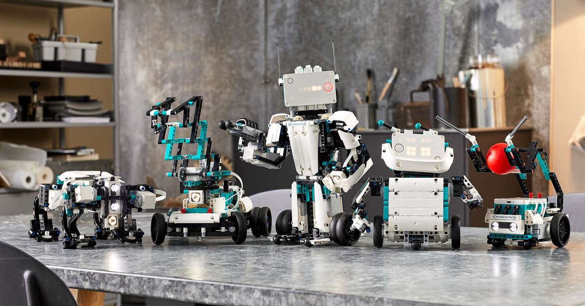 Lego will discontinue Mindstorms educational robots after this year