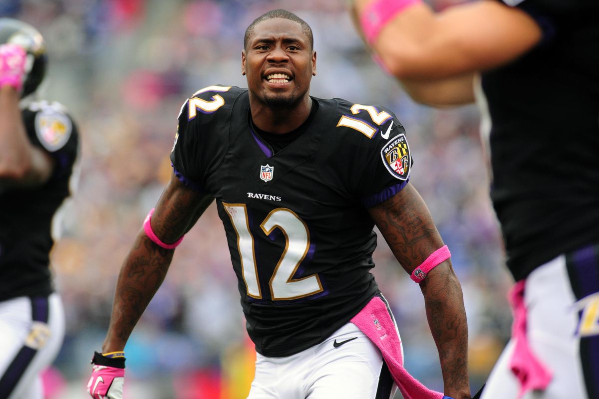 Jacoby Jones role should expand, notes the Baltimore Sun. 