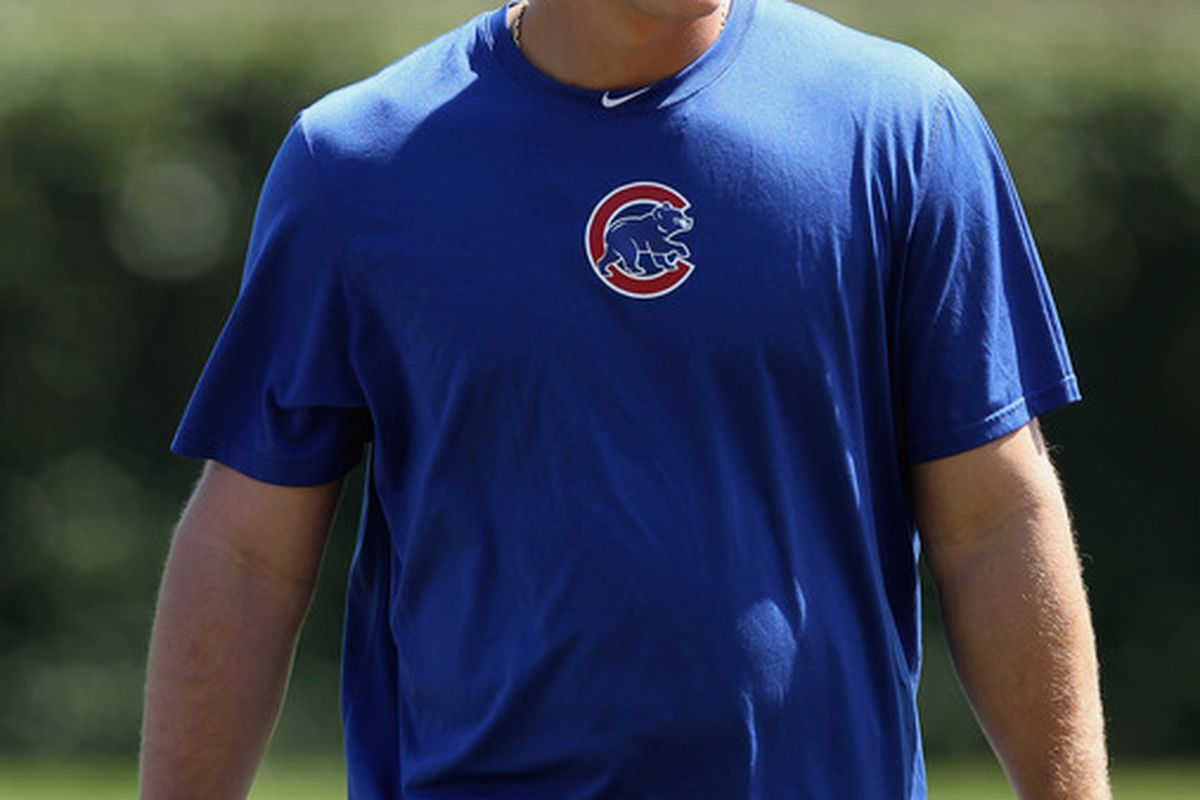Anthony Rizzo of the Chicago Cubs waits on the field during batting practice prior to the start of a game against the New York Mets at Wrigley Field in Chicago, Illinois.  (Photo by Scott Halleran/Getty Images)