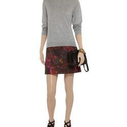 <a href="http://www.theoutnet.com/product/332608">Fine-knit cashmere sweater</a>, $168 