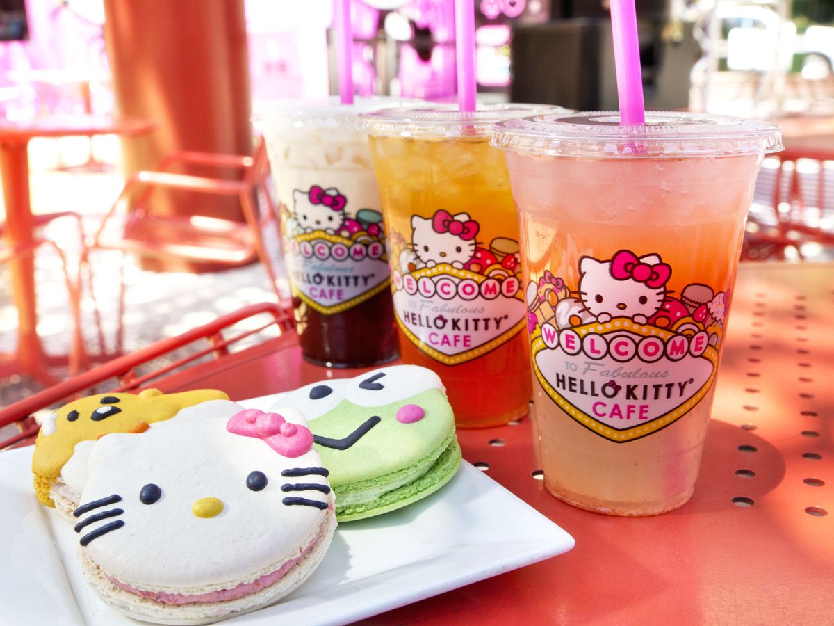 Treats at the Hello Kitty Cafe