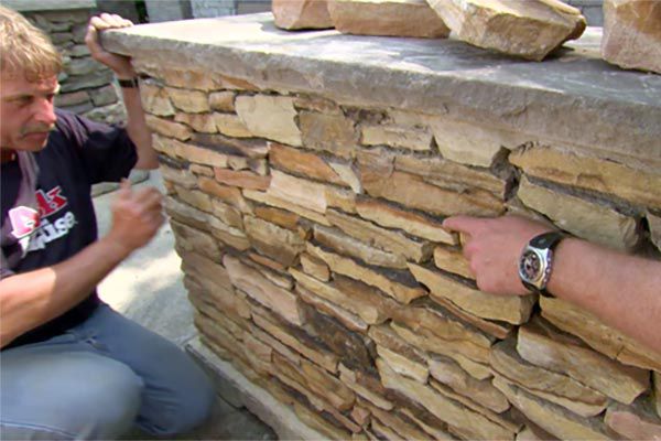 How to build a stone wall garden