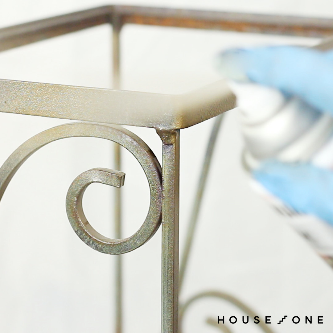 Making over a metal nesting table