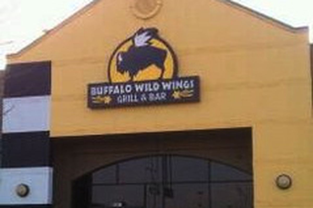 Buffalo Wild Wings Sterling Heights 