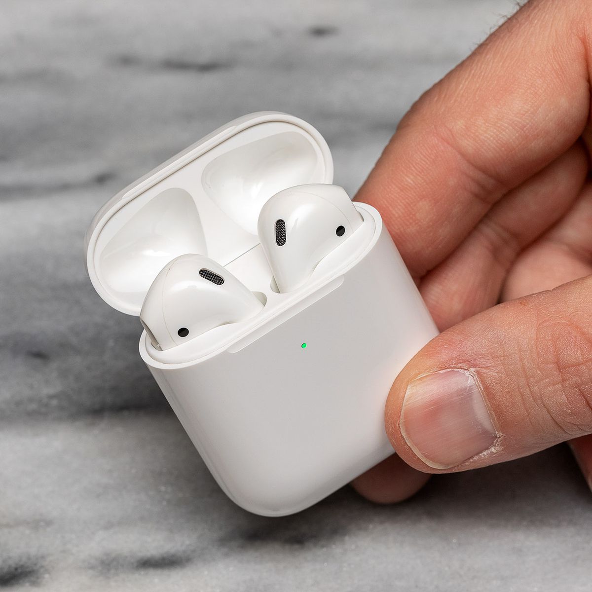 Apple’s second-generation AirPods