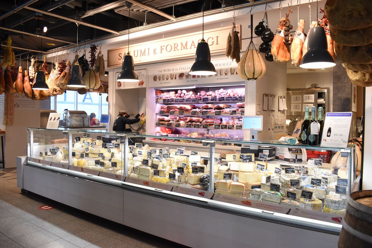 The salumi and cheese counter at Eataly Dallas