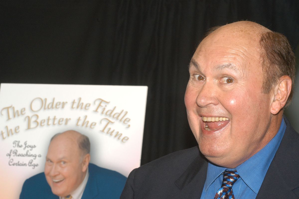 Willard Scott Signs His New Book The Older The Fiddle The Better The Tune
