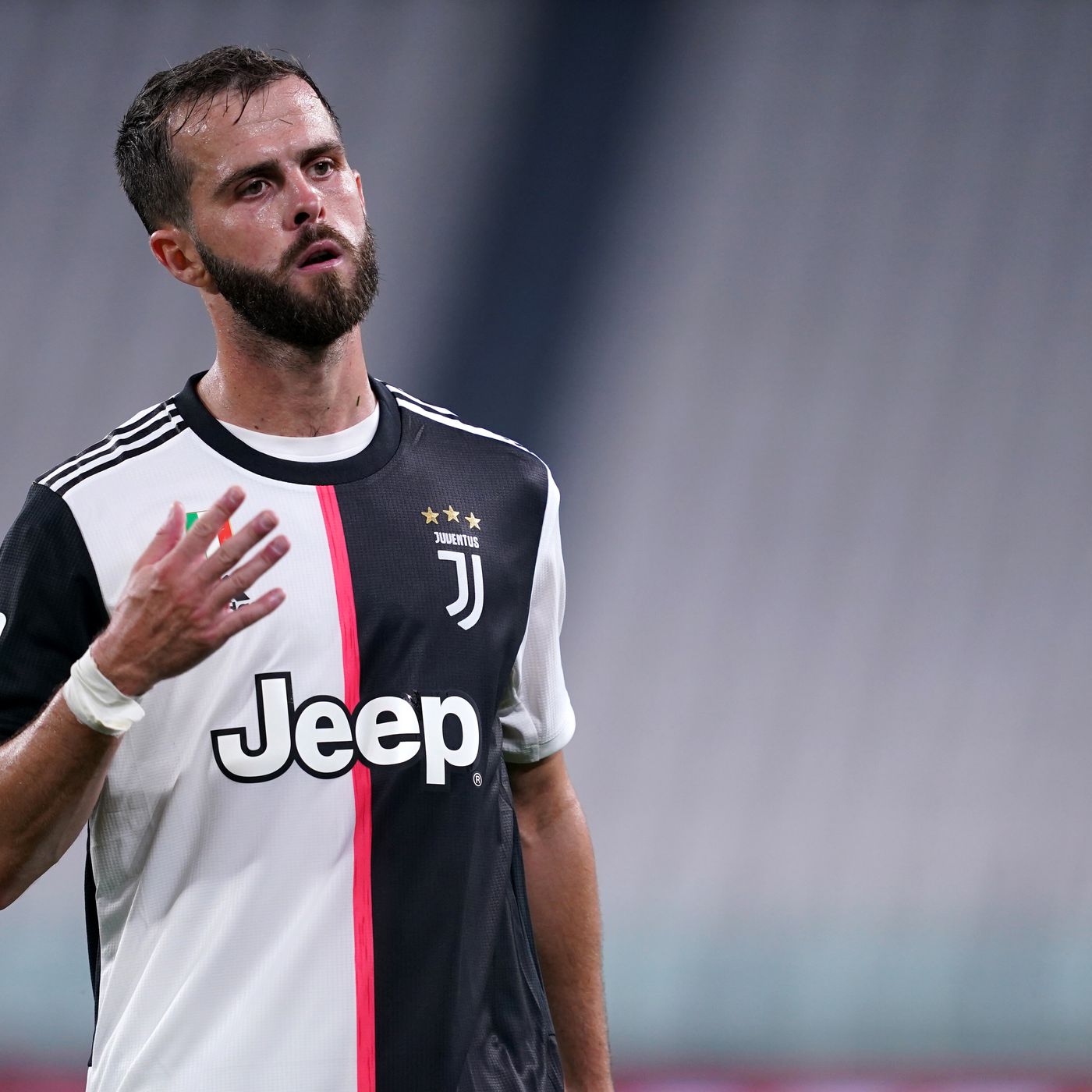 Reports: Arthur Melo, Miralem Pjanic have signed contracts with their new  clubs - Black & White & Read All Over