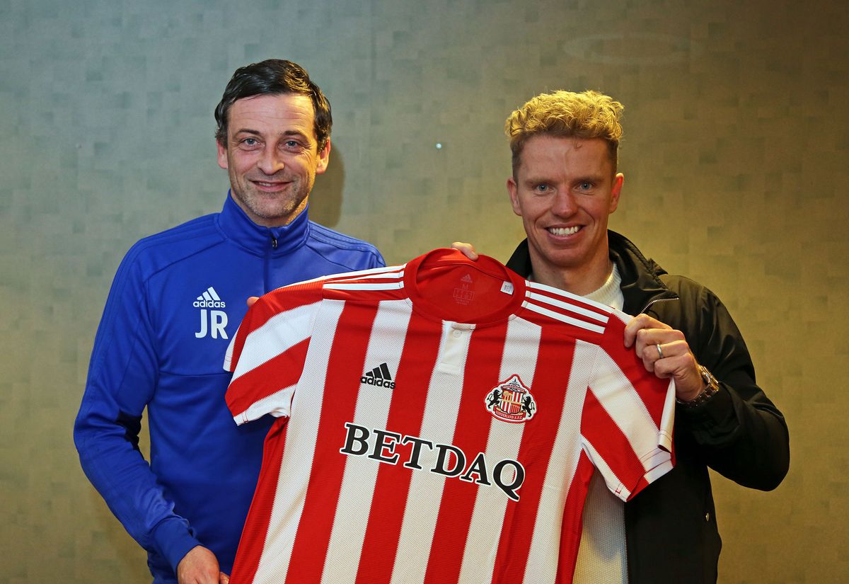 Sunderland Unveil New Signing Grant Leadbitter
