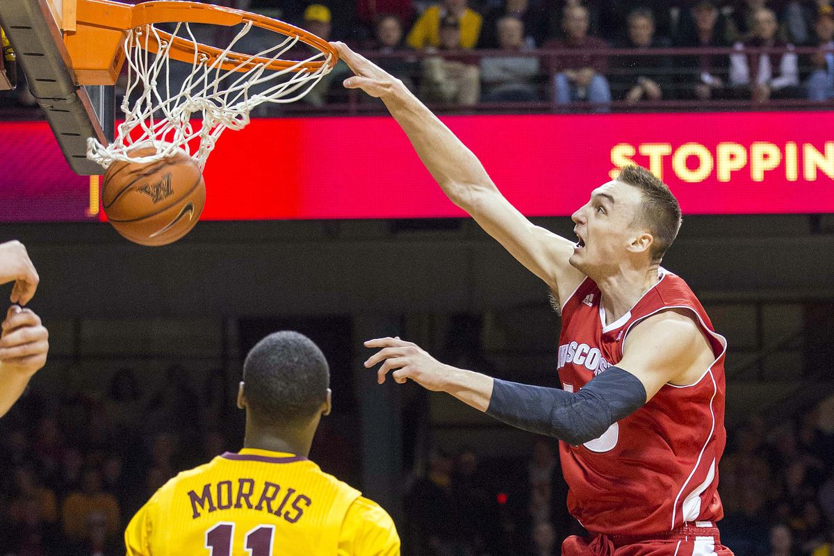 Sam Dekker throws down on the Gophers, earning a three-point play.