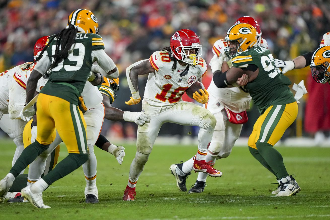 Instabreakdown: Chiefs’ offense can’t make up for hampered defense against Packers