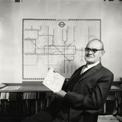 Harry Beck with his diagram