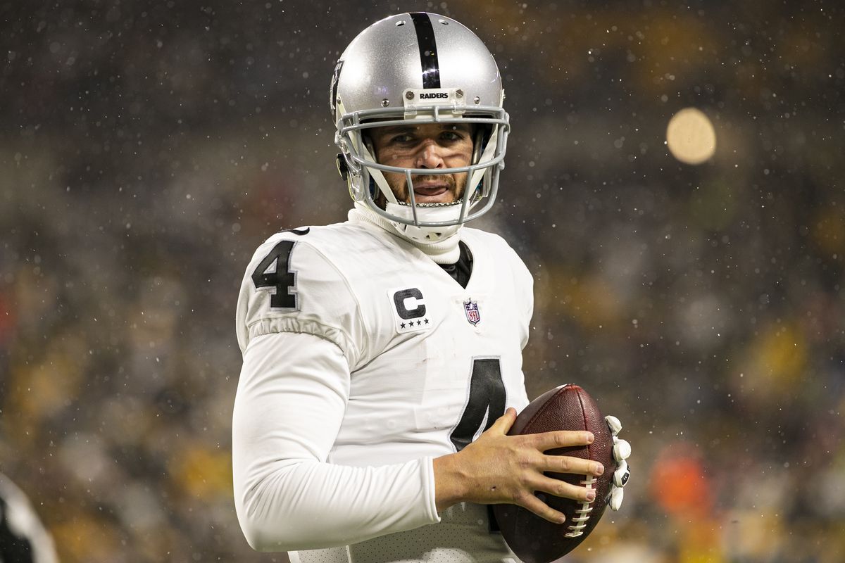 Las Vegas Raiders quarterback Derek Carr (4) looks on during the national football league game between the Las Vegas Raiders and the Pittsburgh Steelers on December 24, 2022 at Acrisure Stadium in Pittsburgh, PA.