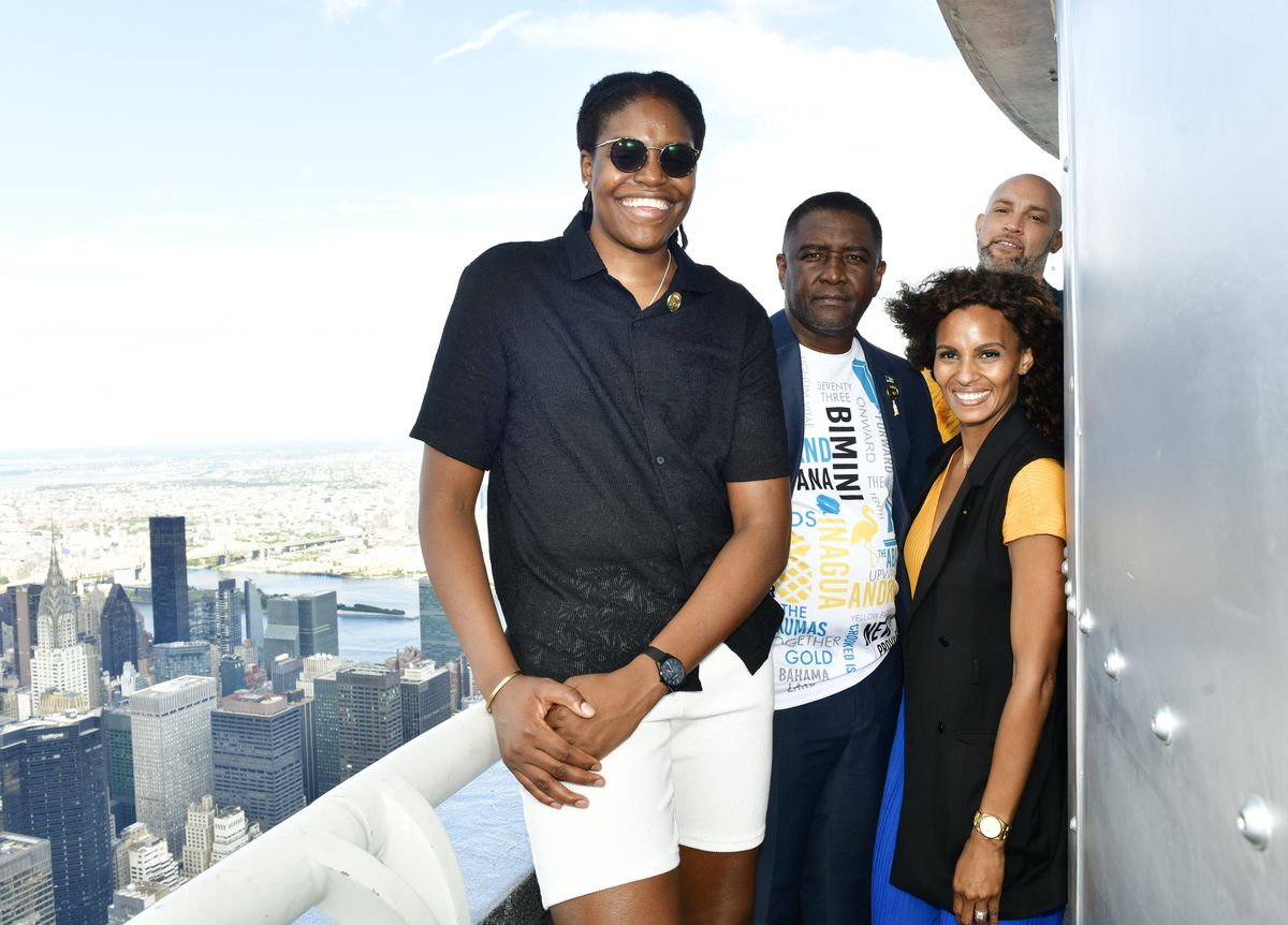 Jonquel Jones Lights the Empire State Building in Celebration of the 50th Anniversary of Bahamas’ Independence