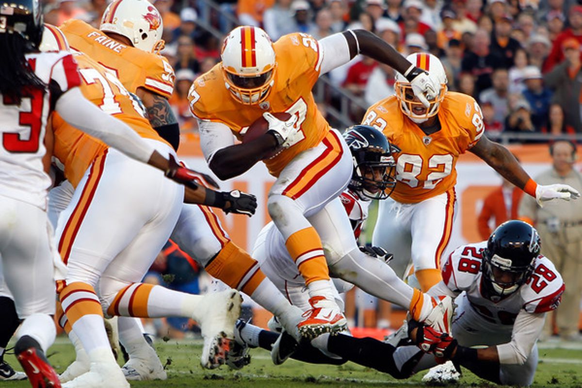 Buccaneers: Top five players that only wore creamsicle uniform