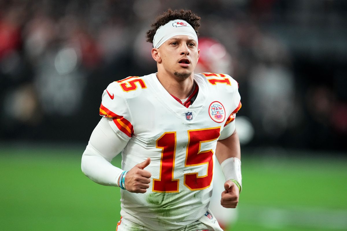 Patrick Mahomes #15 of the Kansas City Chiefs runs off the field after the first half against the Las Vegas Raiders at Allegiant Stadium on January 07, 2023 in Las Vegas, Nevada.