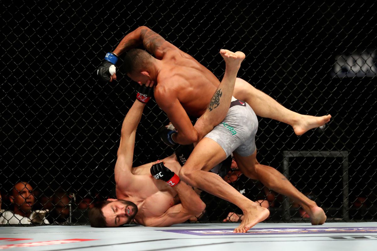 MMA: UFC Fight Night Phoenix-Condit vs Oliveira
