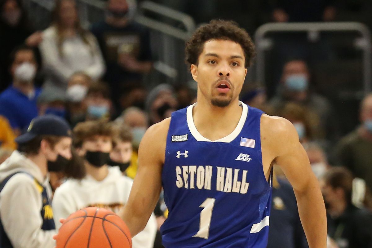 Seton Hall Pirates guard Bryce Aiken races up court during a game between the Marquette Golden Eagles and the Seton Hall Pirates on January 15, 2022 at Fiserv Forum in Milwaukee, WI.