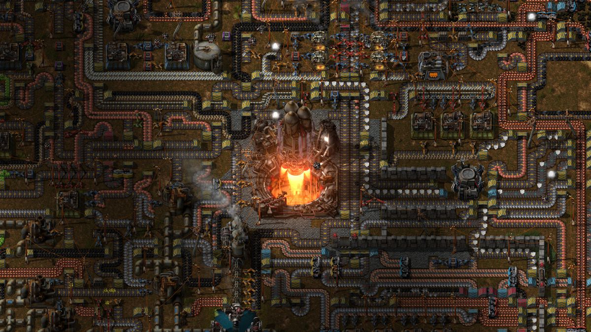 A giant city with a refinery in the middle in Factorio
