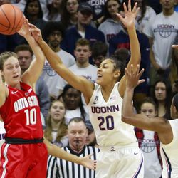 The Ohio State Buckeyes take on the UConn Huskies in a women’s college basketball game at Gampel Pavilion in Storrs, CT on November 11, 2018