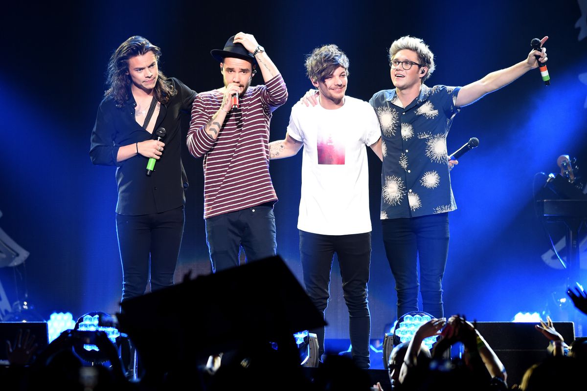 One Direction performing one of their last concerts ever at the 106.1 KISS FM Jingle Ball in December 2015.