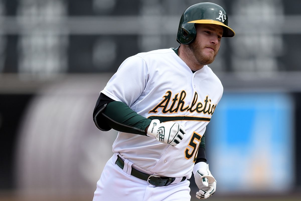 Max Muncy returns to the A's roster.
