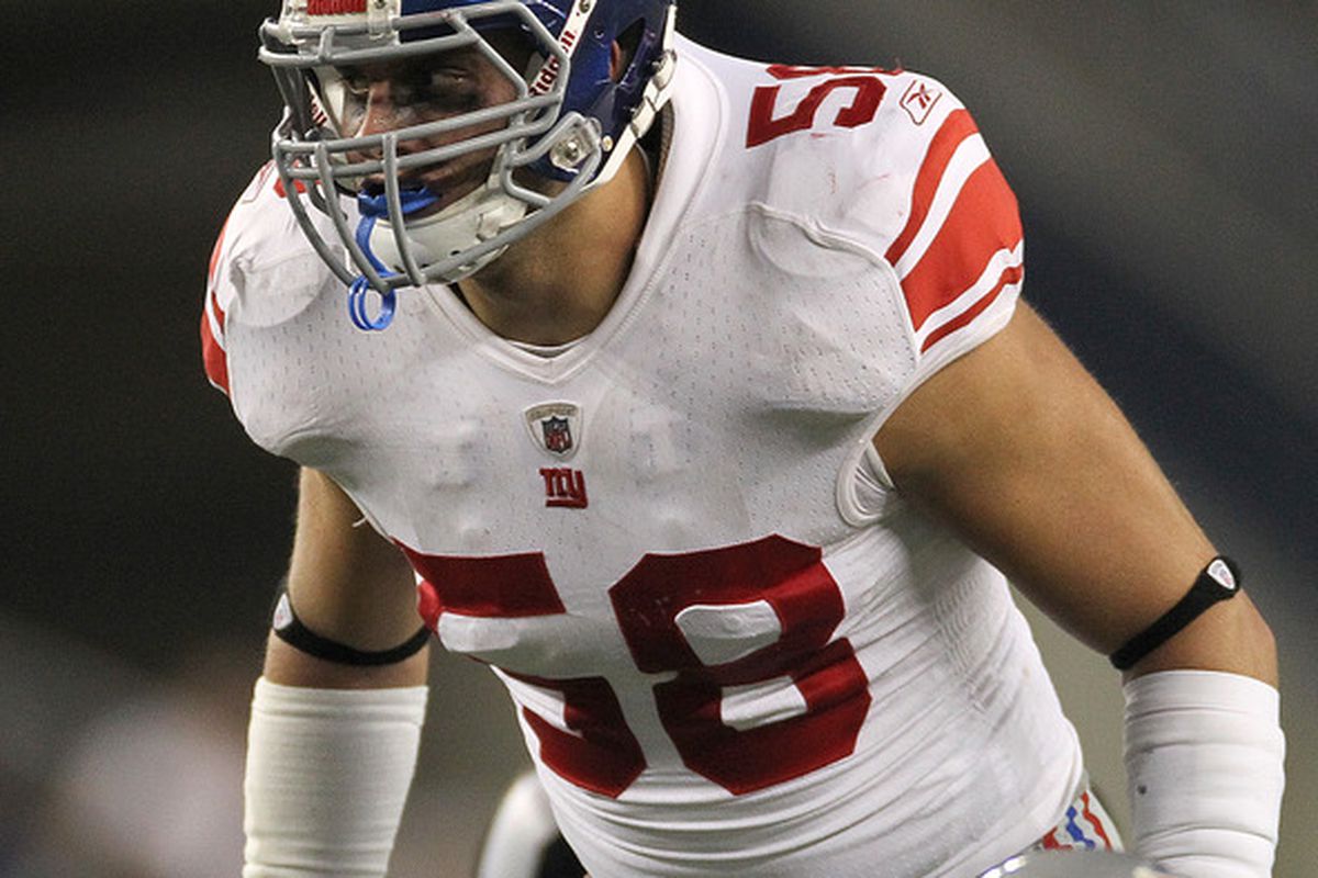Mark Herzlich, shown during a 2011 preseason game, is making a strong bid for the Giants starting middle linebacker role. (Photo by Jim Rogash/Getty Images)
