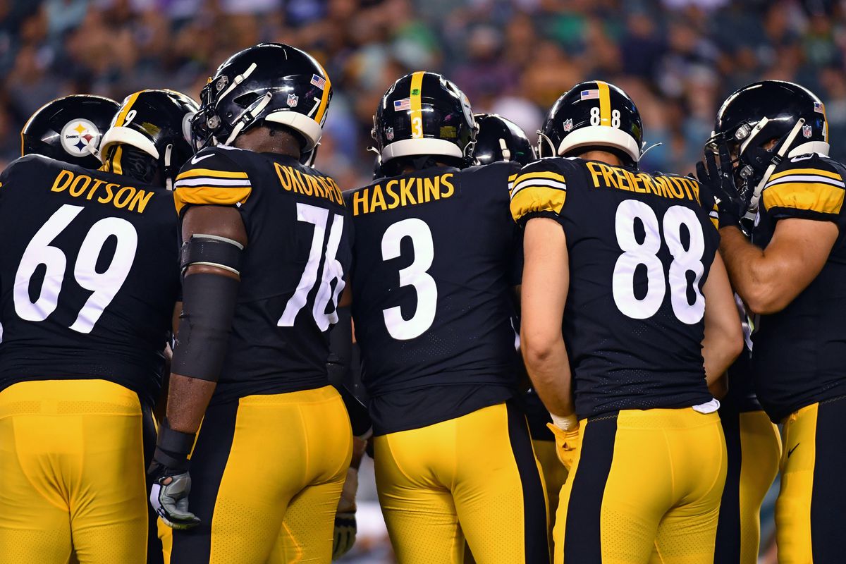 NFL: Pittsburgh Steelers at Philadelphia Eagles
