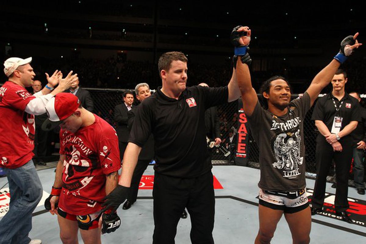 Ben Henderson (R) has already defeated Frankie Edgar (L) once before and says he will do so in the rematch on Aug. 11, 2012, at UFC 150 and will do it eight more times after that if need be.