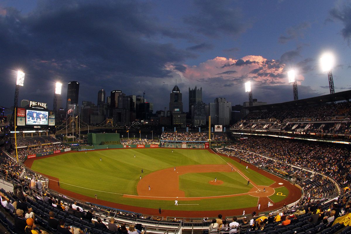 Atlanta Braves v Pittsburgh Pirates