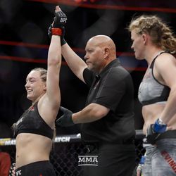 Aspen Ladd gets the win at UFC 229.