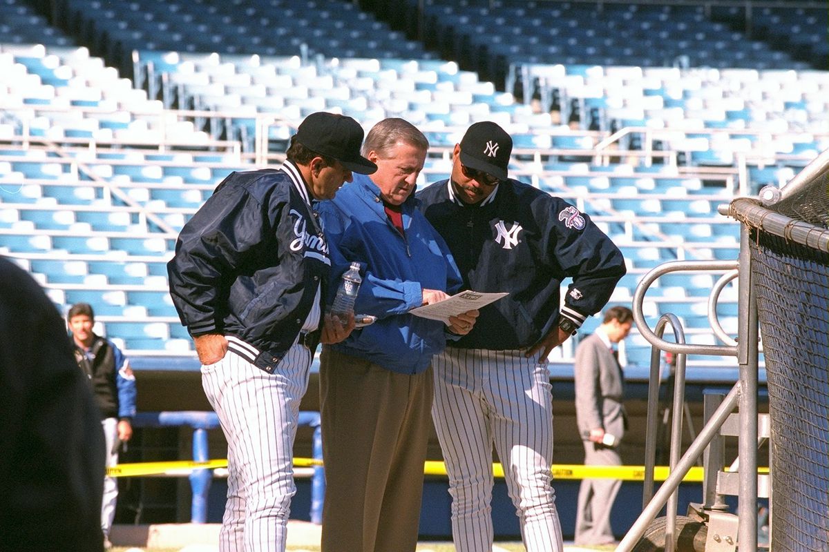 New York Yankees’ manager Joe Torre, owner George Steinbrenn