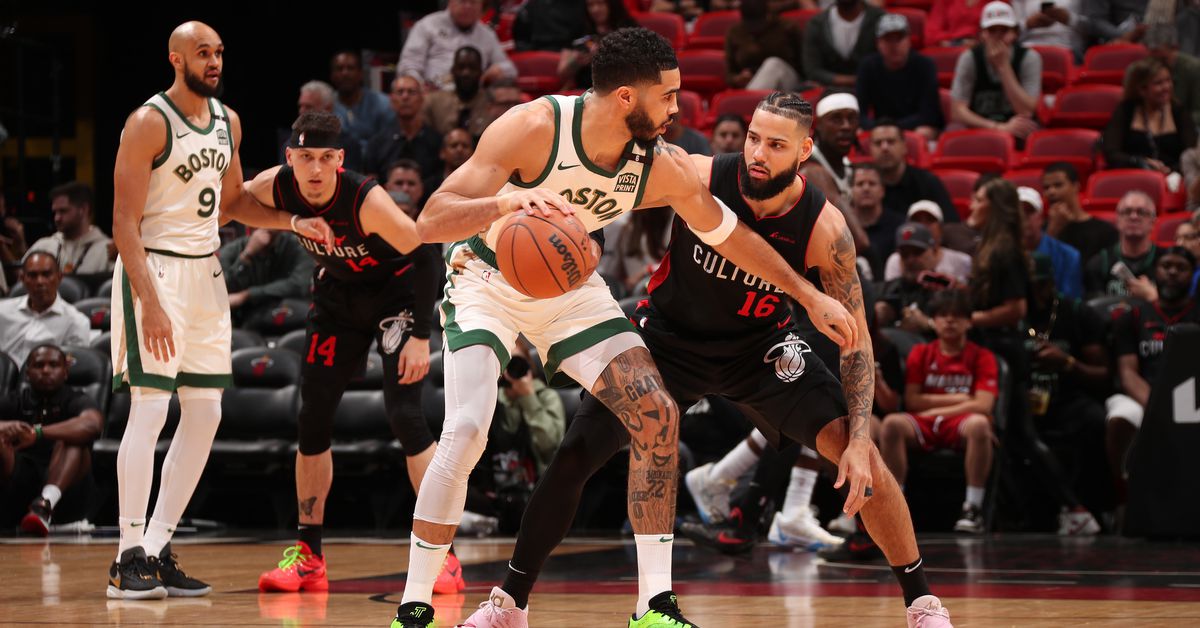 Jayson Tatum’s Stellar Performance Leads Celtics to Victory Against Miami Heat