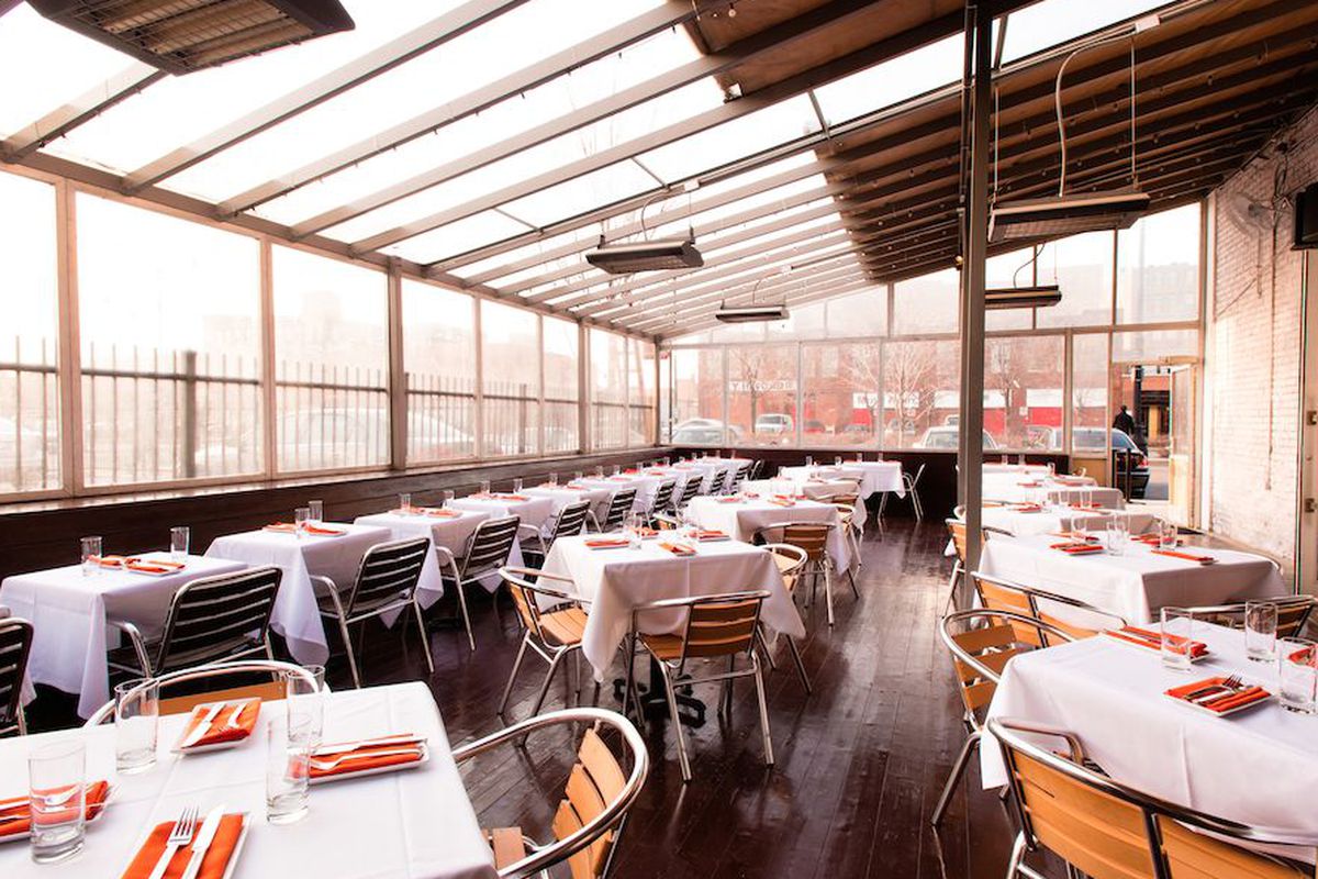 <a href="http://chicago.eater.com/archives/2014/04/14/packing-house.php">Packing House, Chicago</a>. 