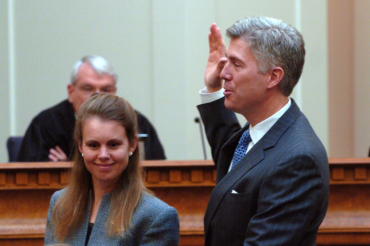 Neil Gorsuch being sworn in for his current position on the US Court Of Appeals For The Tenth Circuit, 2006