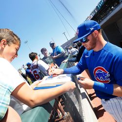 Remember when fans used to be able to get autographs? Ian Happ signs on March 8 in Las Vegas