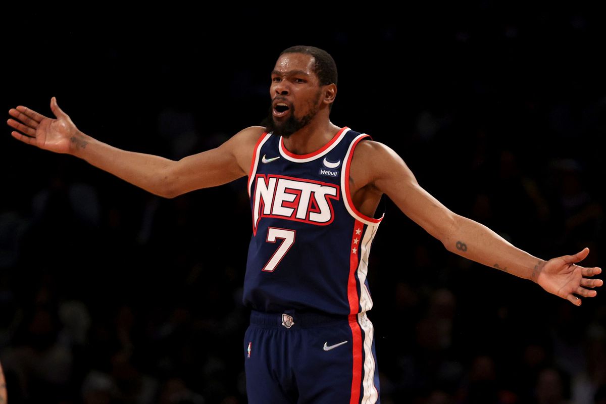 Kevin Durant #7 of the Brooklyn Nets reacts in the fourth quarter against the Phoenix Suns at Barclays Center on November 27, 2021 in New York City. The Phoenix Suns defeated the Brooklyn Nets 113-107.&nbsp;