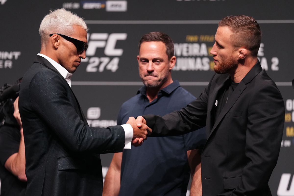 Opponents Charles Oliveira of Brazil and Justin Gaethje face off during the UFC 274 press conference at Arizona Federal Theatre on May 05, 2022 in Phoenix, Arizona.