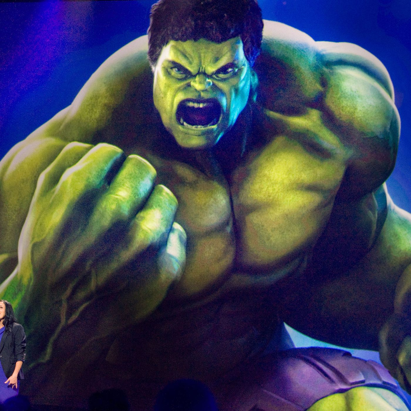Every sports reference in Marvel's The Incredible Hulk (2008) - Fear The Fin
