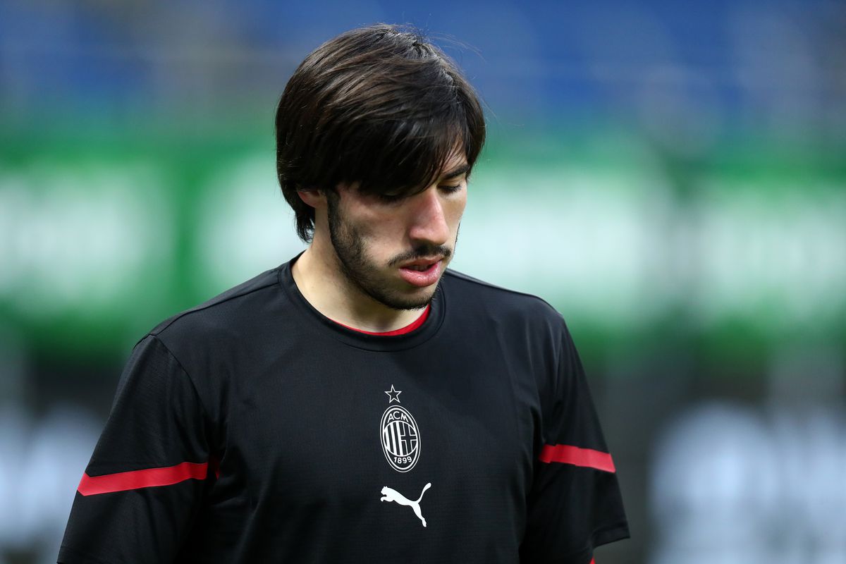 Sandro Tonali of Ac Milan looks on during warm up before...