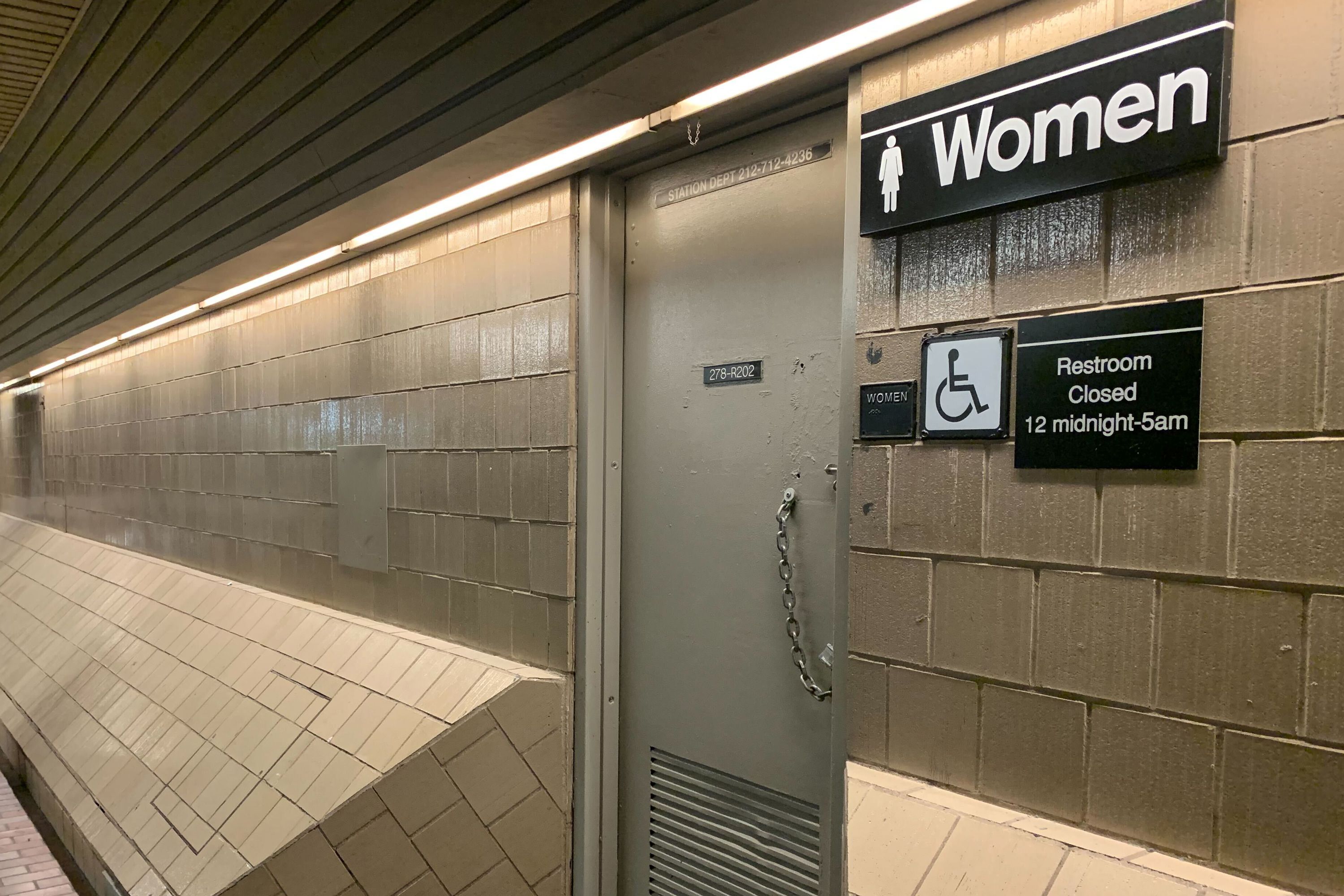 Locked bathrooms at the Jamaica Center-Parsons/Archer terminal. July 13, 2022.