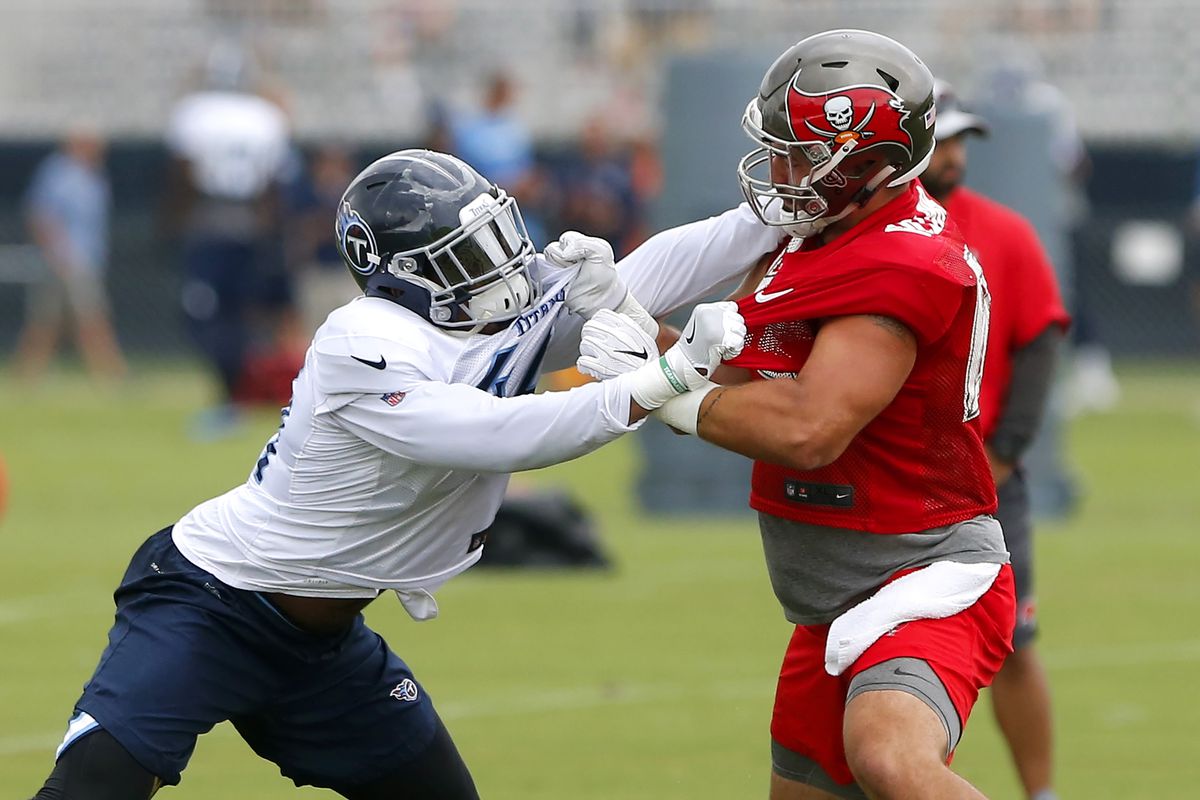 NFL: AUG 16 Titans &amp; Buccaneers Joint Training Camp