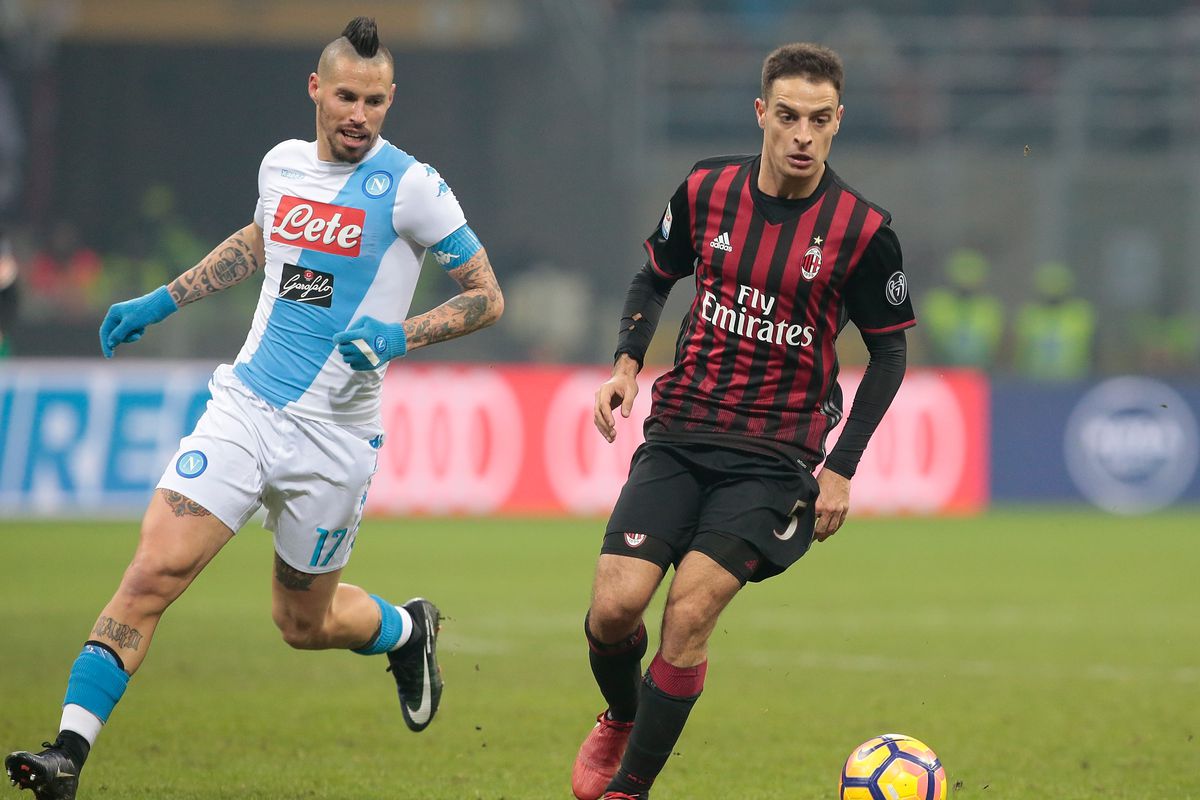 Napoli Vs Ac Milan Serie A 2017 Confirmed Lineups Match Discussion And How To Watch Online The Siren S Song