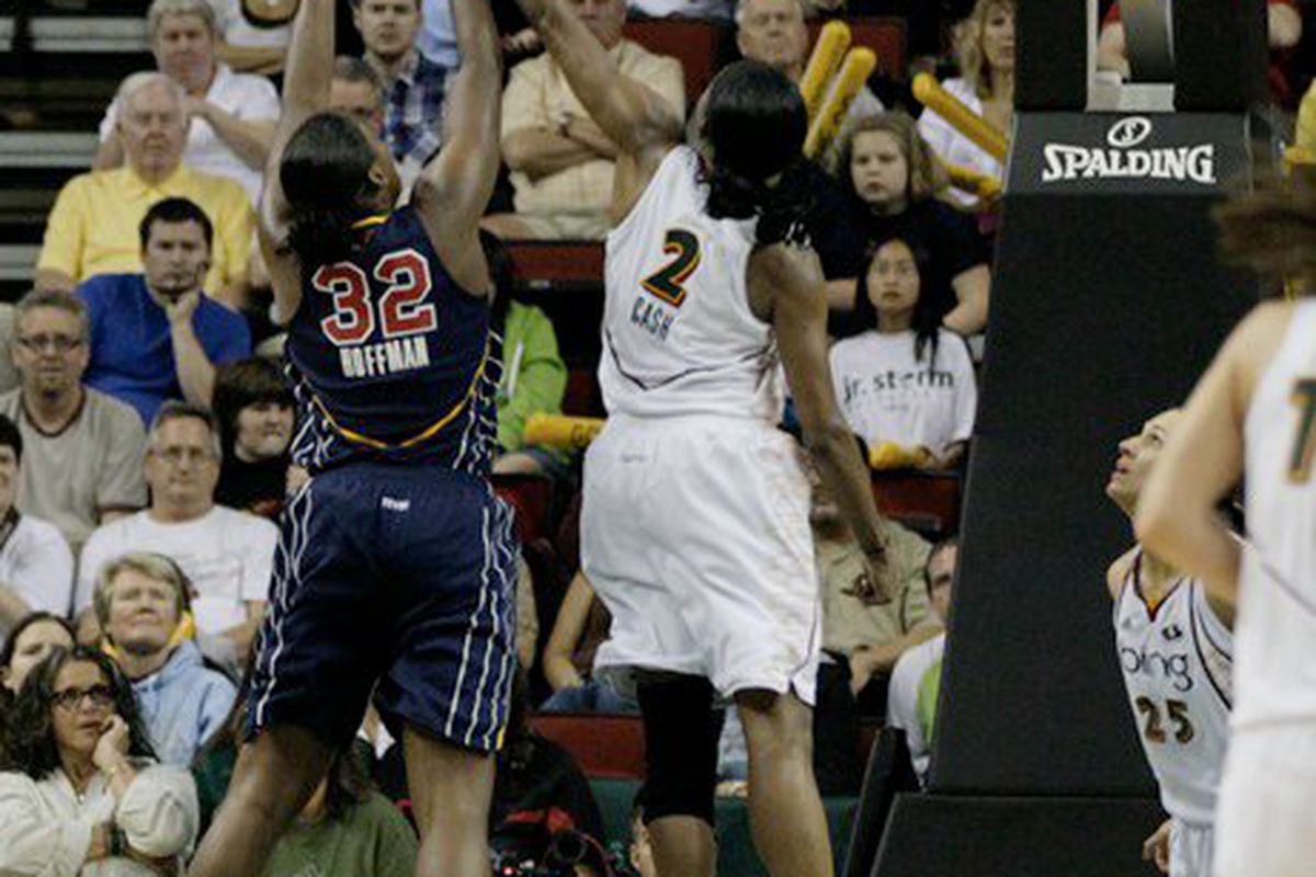 Seattle Storm forward Swin Cash played 40 minutes against Indiana last week and played outstanding defense. <em>Photo courtesy of <a href="http://www.kailasimages.com" target="new">Kailas Images</a>.</em>