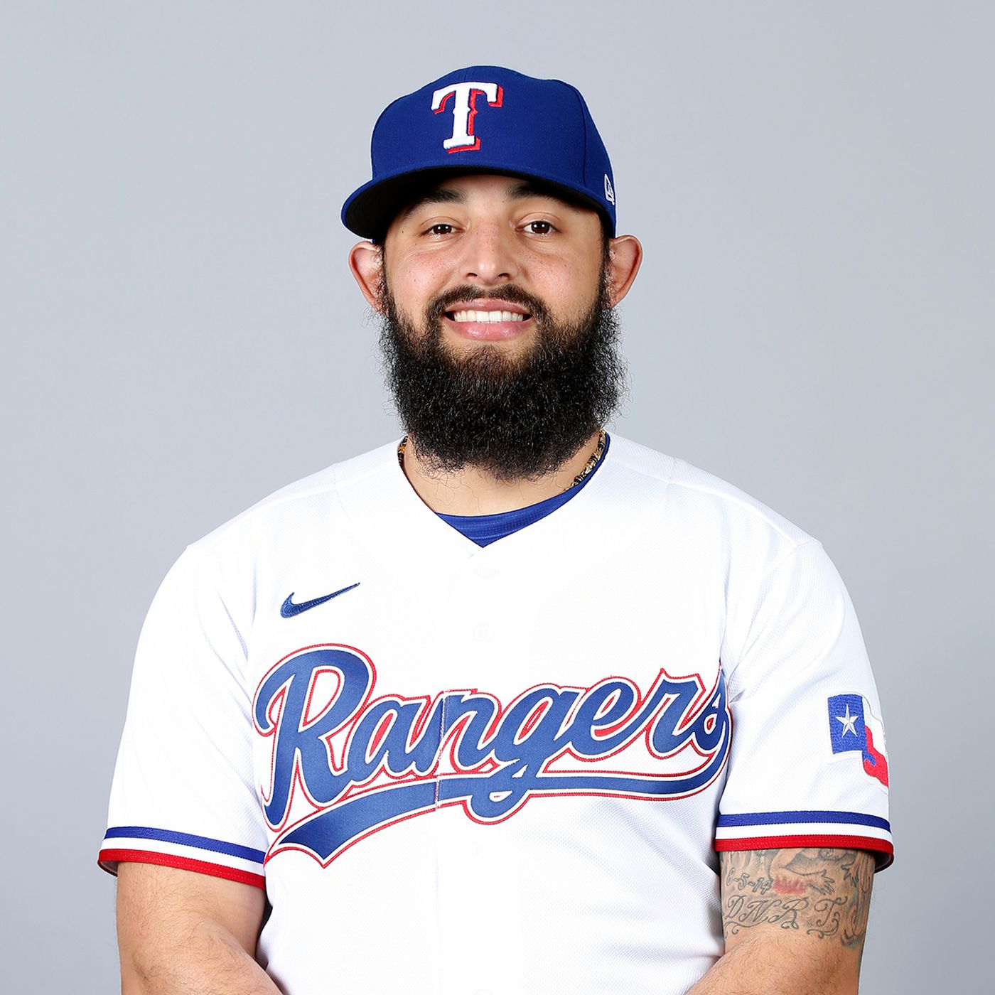 Rougned Odor is cleanshaven no beard with the New York Yankees ...